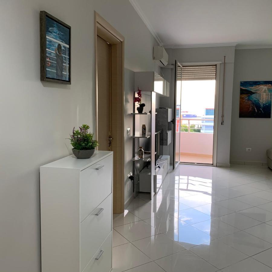 Pearl Seaview Apartment Wlora Zewnętrze zdjęcie