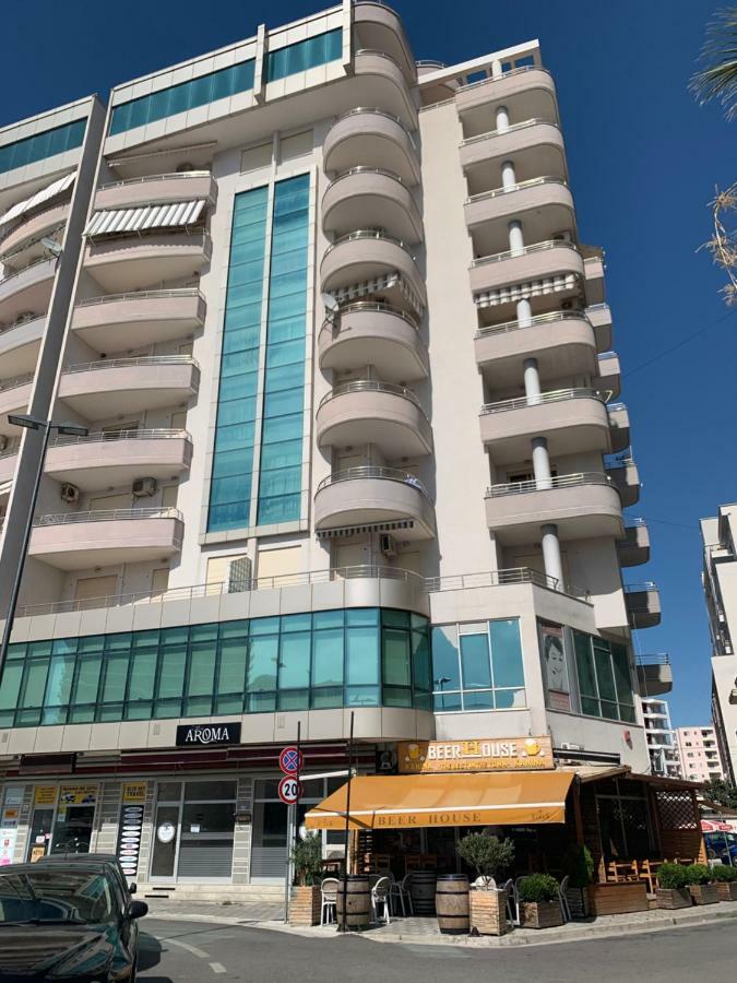 Pearl Seaview Apartment Wlora Zewnętrze zdjęcie